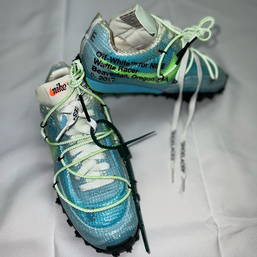 Woman’s Waffle Runners OFF WHITE